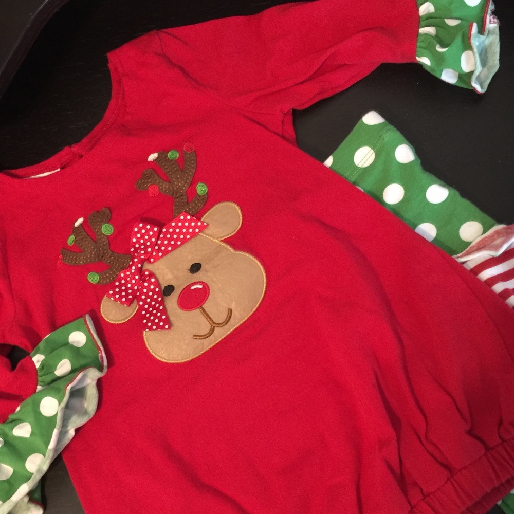FUN HOLIDAY MATCHING SET. SIZE 5.